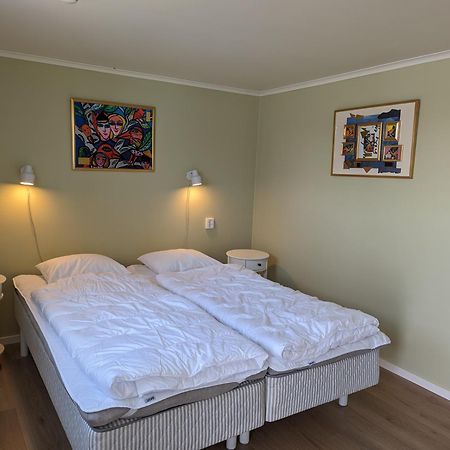 Varhaga Vandrarhem Sjuntorp エクステリア 写真